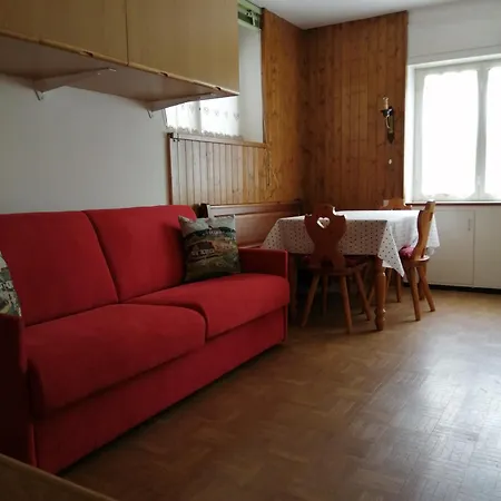 Apartment Zecchini San Martino Di Castrozza